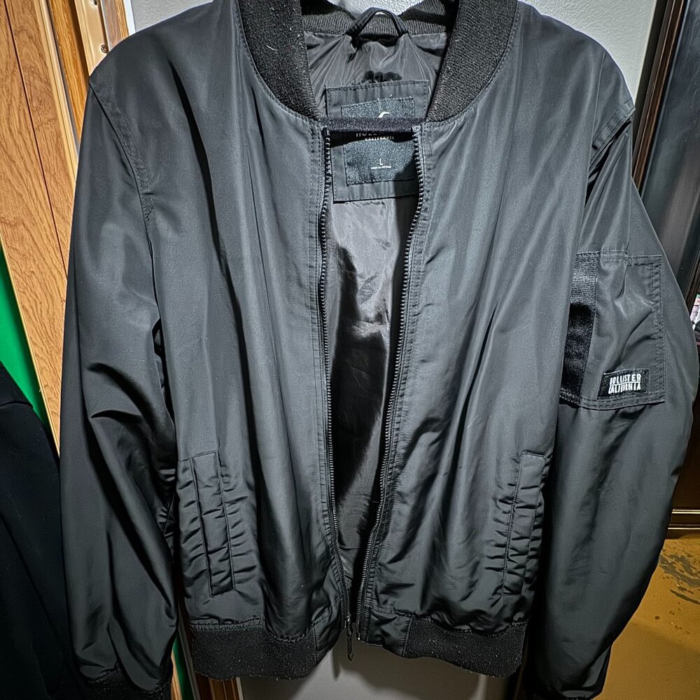 Hollister bomber jacket
